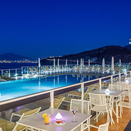 Art Hotel Gran Paradiso Сорренто Экстерьер фото